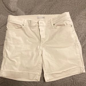 Loft white jean shorts. Size 8